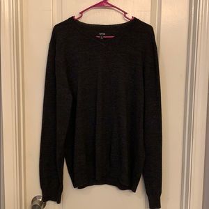 Apt. 9 long sleeve v neck sweater